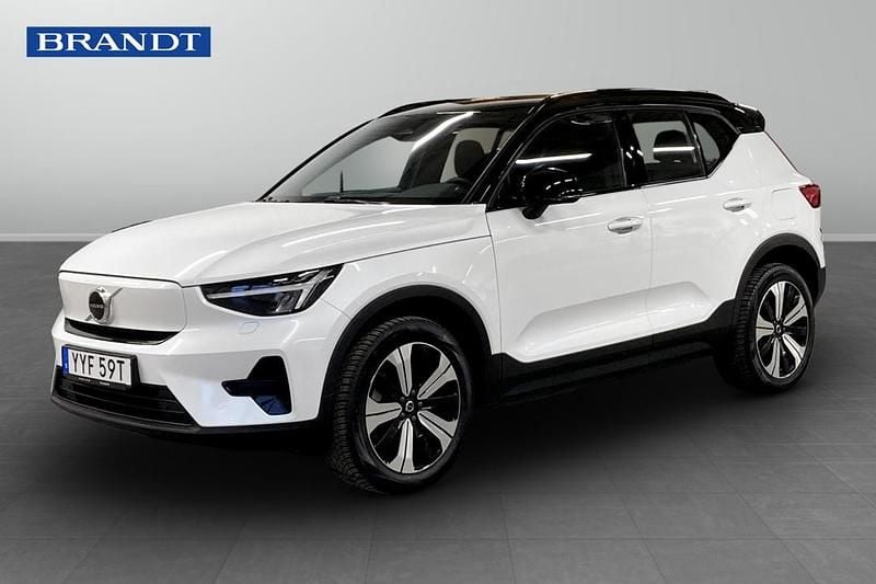Begagnad Volvo XC40 Single Motor 175 kW (238 HK) 2023 Vit SUV