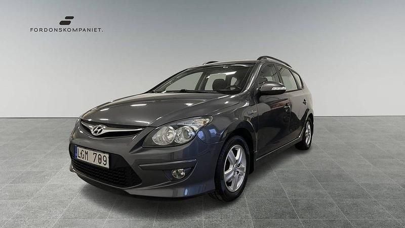 Begagnad Hyundai i30 116 HK (85 kW) 2011 Grå Kombi