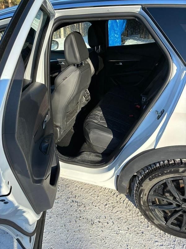 Begagnad Peugeot 3008 Ultimate 300 HK (220 kW) 2021 SUV