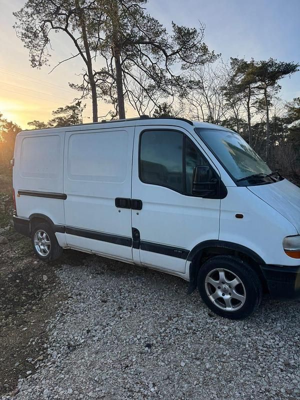 Begagnad 2003 Renault Master Minibuss | 7 000 kr - Bild 1/4