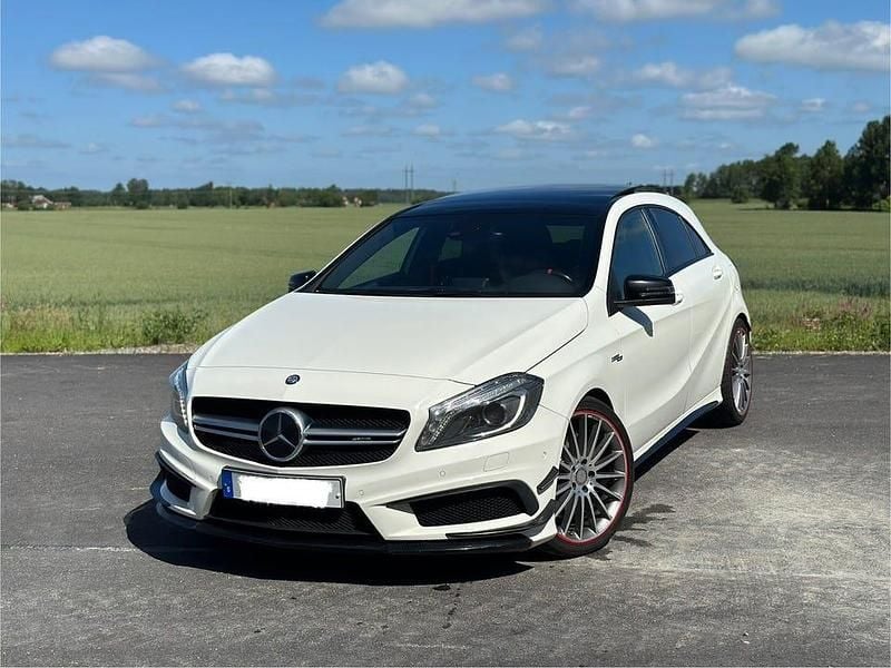 Begagnad Mercedes A45 AMG AMG 360 HK (264 kW) 2014