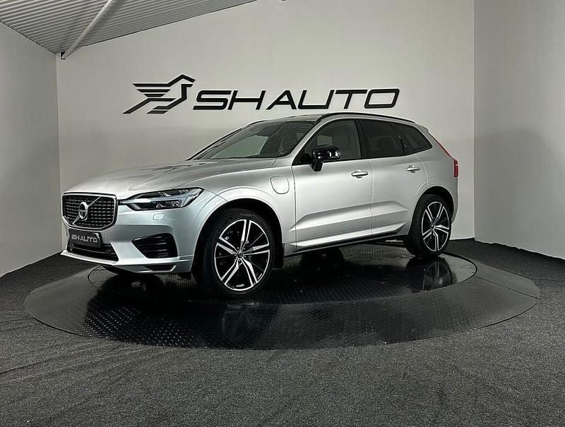 Silver Begagnad 2020 Volvo XC60 R-Design SUV | 399 900 kr (Lite dyr) - Bild 1/4