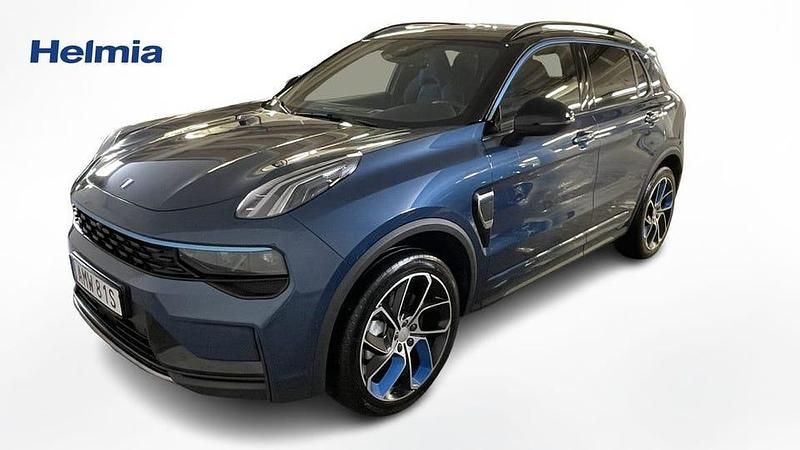 Blå Begagnad 2023 Lynk & Co 01 SUV | 329 000 kr (Marknadspris) - Bild 1/4