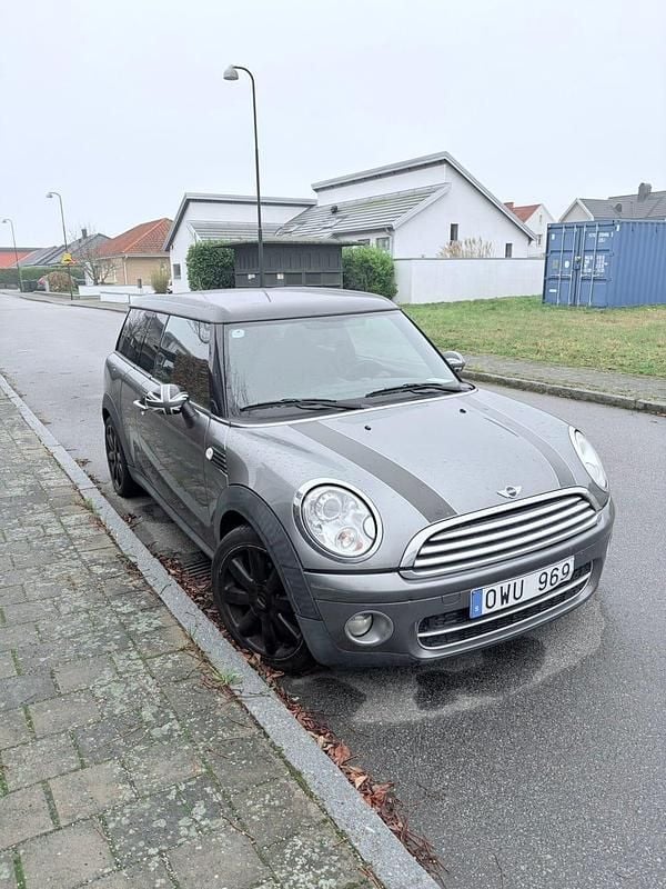 Begagnad 2010 Mini Cooper D Clubman Kombi | 45 000 kr (Marknadspris) - Bild 1/4