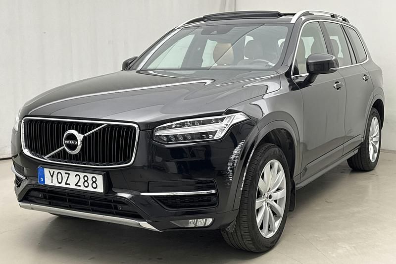 Svart Begagnad 2019 Volvo XC90 Momentum SUV | 305 000 kr (Superpris) - Bild 1/4