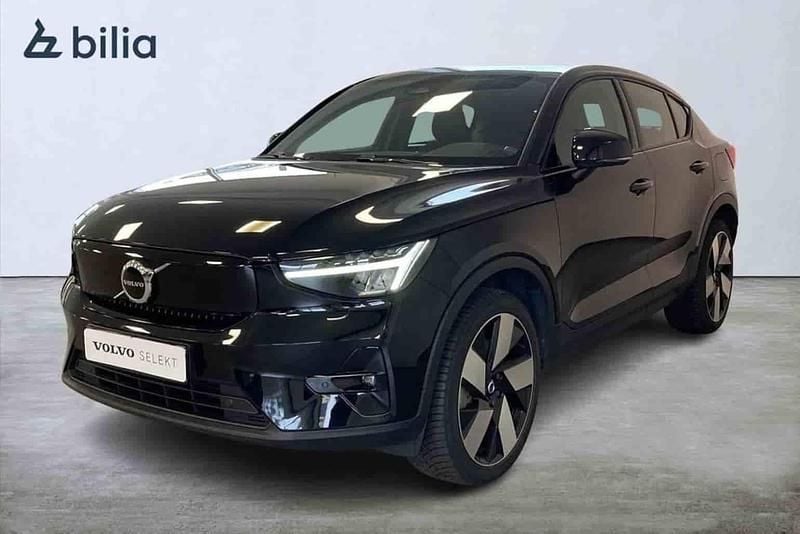 Svart Begagnad 2023 Volvo EC40 Single Motor SUV | 354 900 kr (Marknadspris) - Bild 1/1