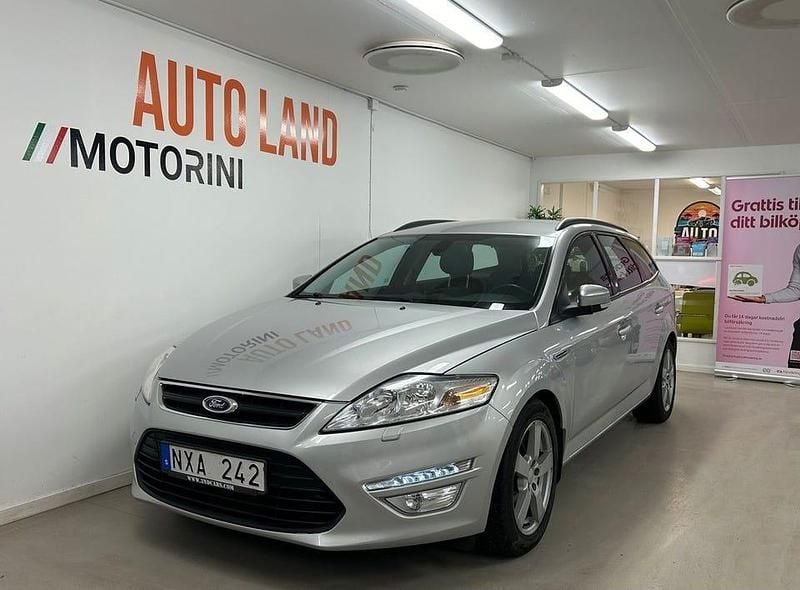 Grå Begagnad 2013 Ford Mondeo Sport Kombi | 84 900 kr (Bra pris) - Bild 1/4