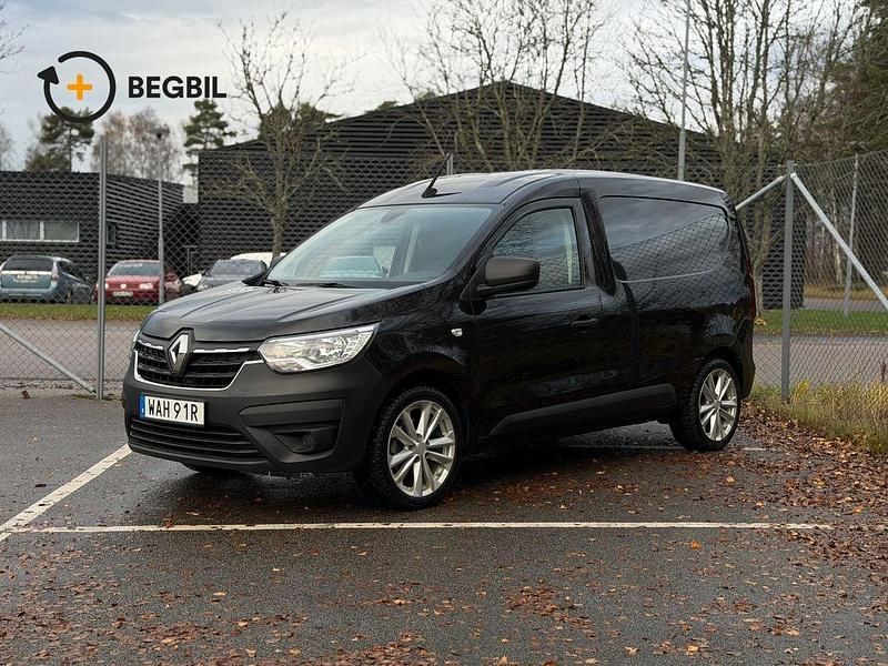 Svart Begagnad 2023 Renault Express Van | 159 000 kr - Bild 1/4