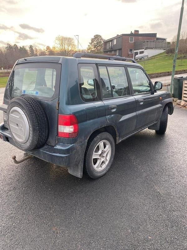 Begagnad Mitsubishi Pajero 114 HK (83 kW) 2002 SUV