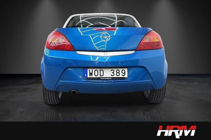 Begagnad Opel Tigra Sport 125 HK (91 kW) 2005 Blå Cab