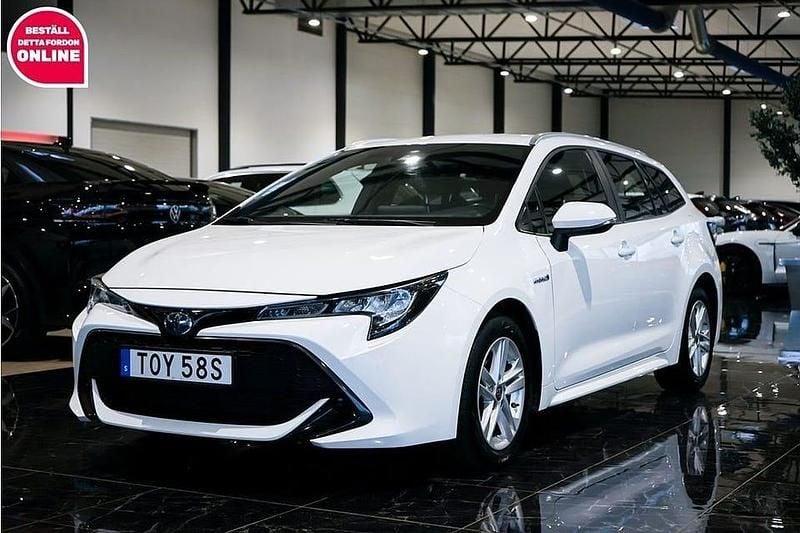 Vit Begagnad 2020 Toyota Corolla Active Kombi | 239 900 kr (Marknadspris) - Bild 1/4