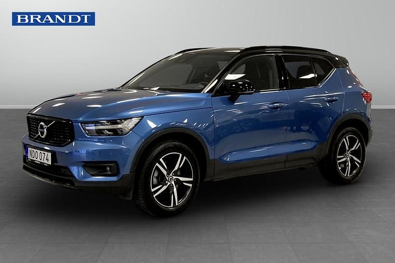 Begagnad Volvo XC40 R-Design 192 HK (141 kW) 2019 Blå SUV
