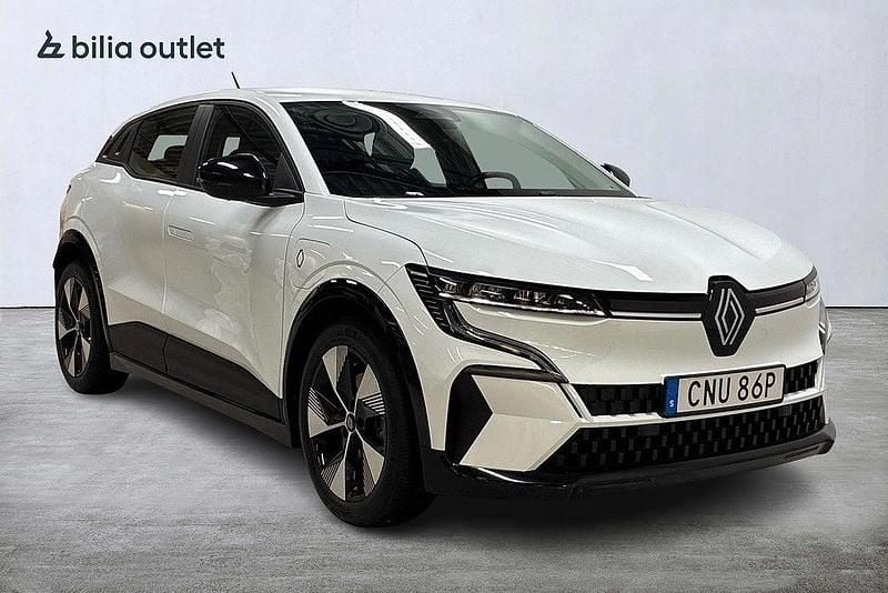 Begagnad Renault Mégane IV Equilibre 96 kW (131 HK) 2022 Vit Halvkombi