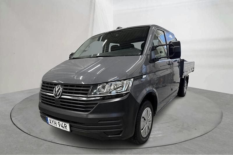 Grå Begagnad 2022 VW T6.1 Van | 340 000 kr (Dyr) - Bild 1/4