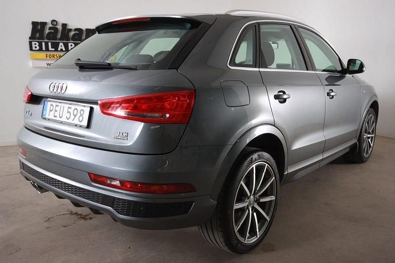 Begagnad Audi Q3 150 HK (110 kW) 2017 Grå SUV