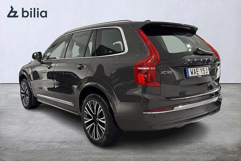 Begagnad Volvo XC90 Plus 455 HK (334 kW) 2022 Grå SUV