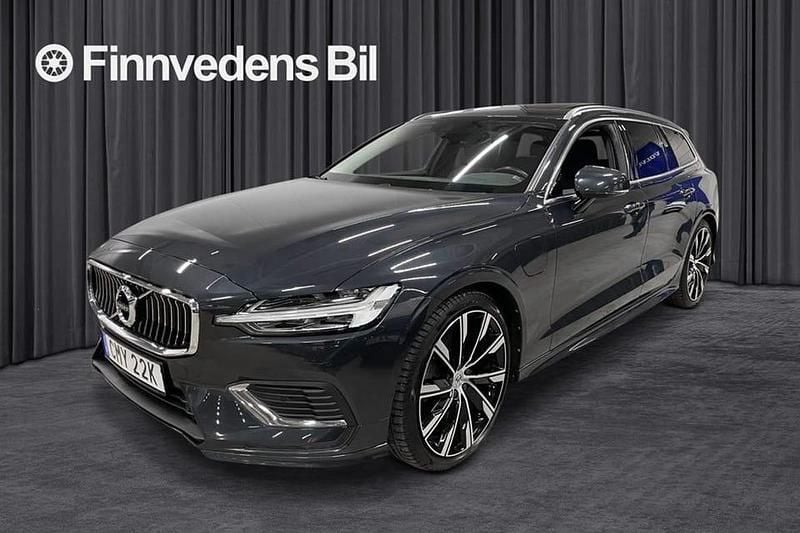 Grå Begagnad 2019 Volvo V60 Inscription Kombi | 329 000 kr (Marknadspris) - Bild 1/4