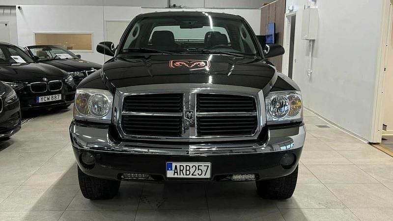 Begagnad Dodge Dakota 238 HK (175 kW) 2007 Svart Pickup