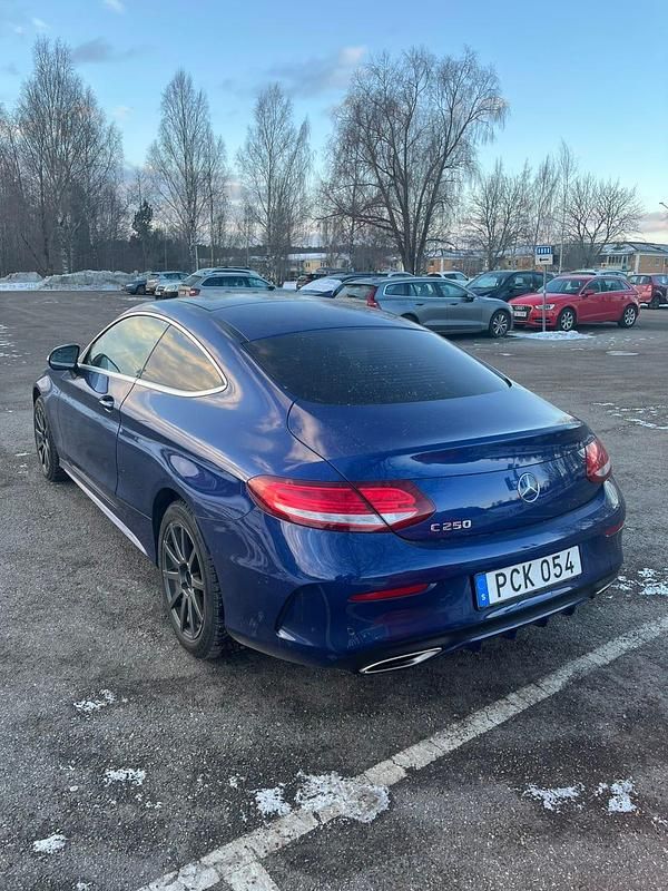 Begagnad Mercedes C250 211 HK (155 kW) 2017 Sportkupé