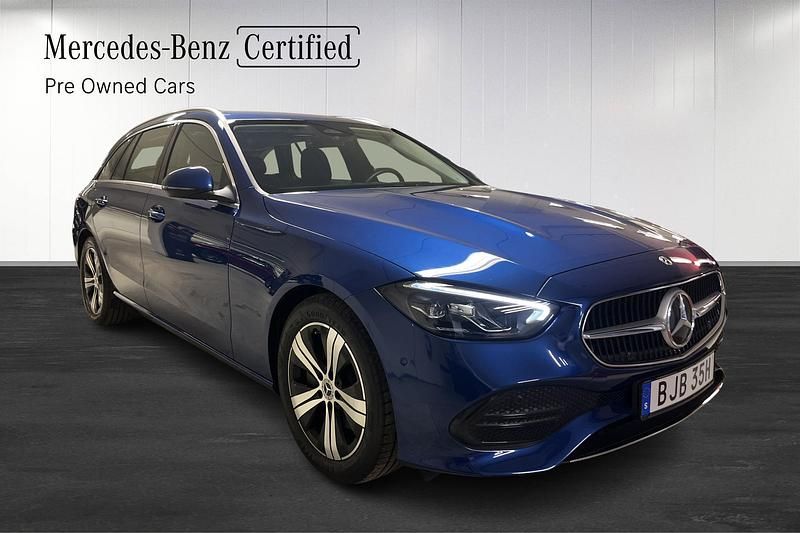 Begagnad Mercedes C200 2022 Blå