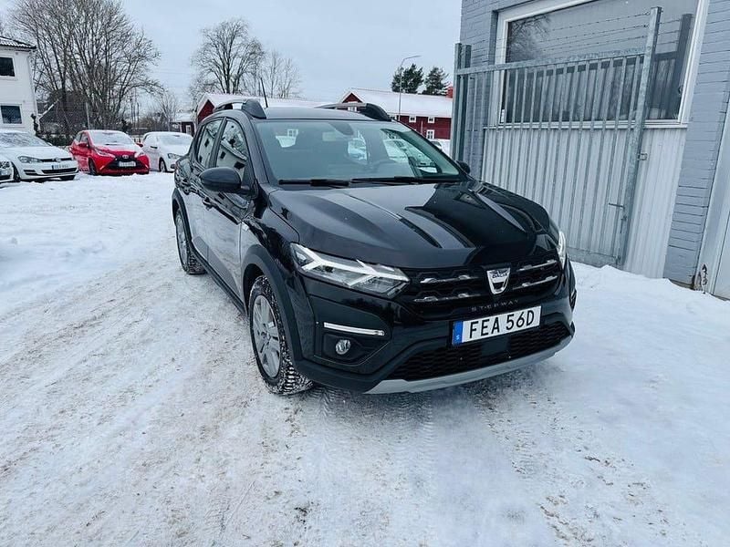 Begagnad Dacia Sandero Stepway 91 HK (66 kW) 2022 Svart Kombi