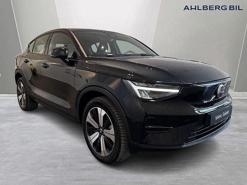 Begagnad Volvo C40 Core 172 kW (234 HK) 2022 Svart SUV