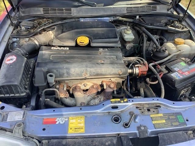 Begagnad Saab 900 150 HK (110 kW) 1997 Halvkombi