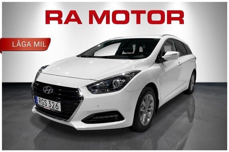 Vit Begagnad 2016 Hyundai i40 Kombi | 139 900 kr (Marknadspris) - Bild 1/4