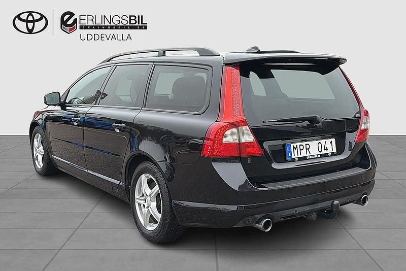 Begagnad Volvo V70 R-Design 231 HK (169 kW) 2010 Svart Kombi