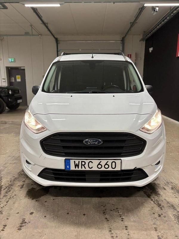 Begagnad Ford Transit Connect 101 HK (74 kW) 2019 Vit Minibuss