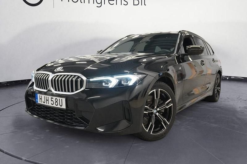 Begagnad BMW 330 M Sport 292 HK (214 kW) 2025 Safirsvart metallic Kombi