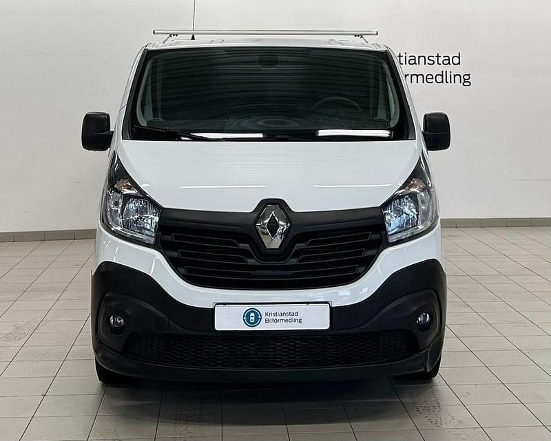 Begagnad Renault Trafic 120 HK (88 kW) 2019 Vit Minibuss
