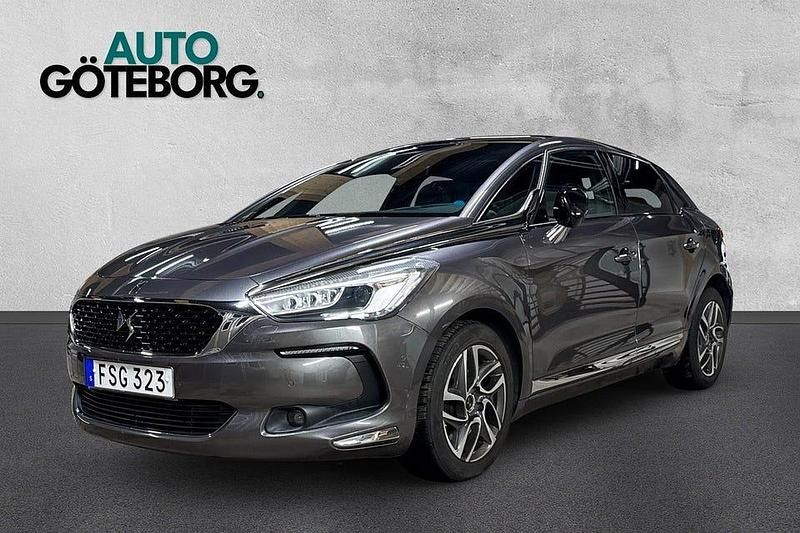 Grå Begagnad 2016 DS Automobiles DS5 Halvkombi | 129 900 kr - Bild 1/3