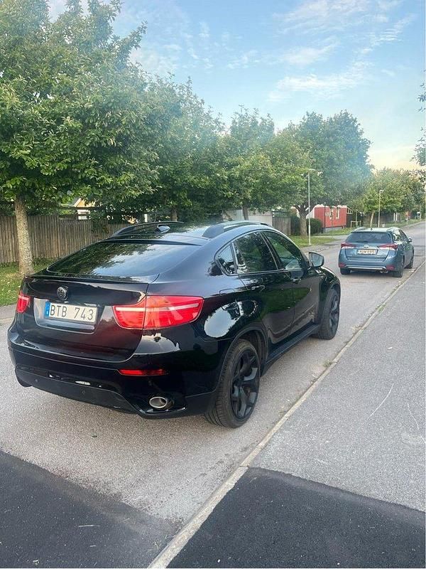 Svart Begagnad 2009 BMW X6 Sport Line SUV | 149 000 kr (Marknadspris) - Bild 1/4