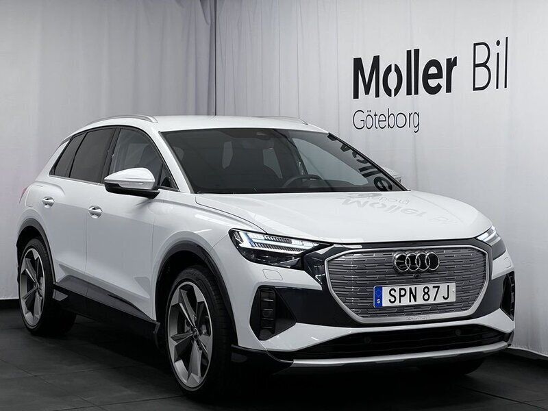 Glaciärvit metallic Begagnad 2024 Audi Q4 e-tron Advanced Plus SUV | 584 900 kr (Dyr) - Bild 1/3