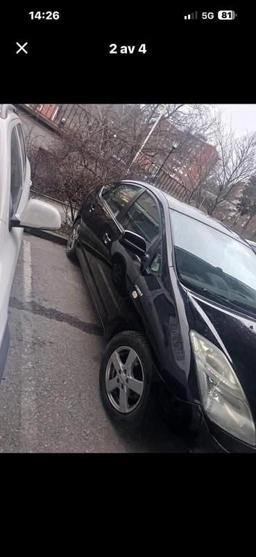 Begagnad Toyota Prius 112 HK (82 kW) 2008 Svart Halvkombi