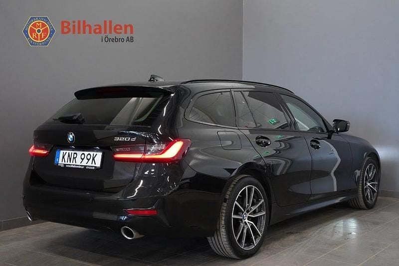 Begagnad BMW 320 Sport Line 190 HK (139 kW) 2021 Svart Kombi