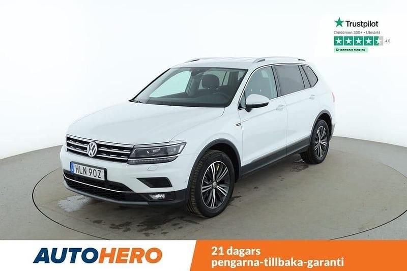Vit Begagnad 2019 VW Tiguan Allspace Highline SUV | 339 000 kr (Marknadspris) - Bild 1/4