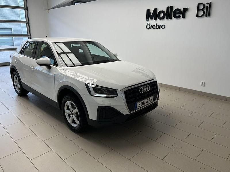 Ibisvit Begagnad 2022 Audi Q2 Proline SUV | 209 000 kr (Marknadspris) - Bild 1/4