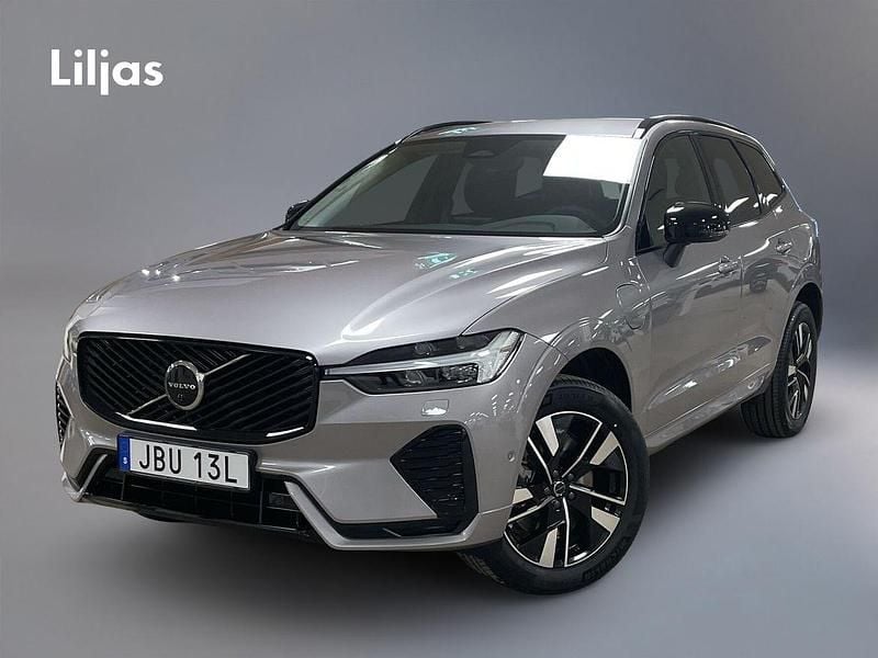 Ny Volvo XC60 Plus 350 HK (257 kW) 2026 Silver SUV