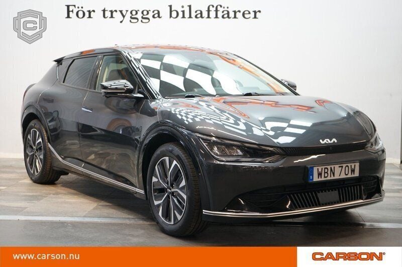 Grå Begagnad 2021 Kia EV6 Plus SUV | 359 900 kr - Bild 1/3