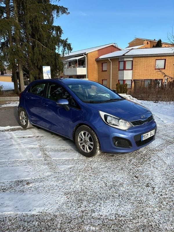 Begagnad 2013 Kia Rio | 51 900 kr (Marknadspris) - Bild 1/4