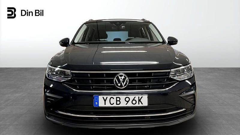 Begagnad VW Tiguan 150 HK (110 kW) 2022 Grå SUV