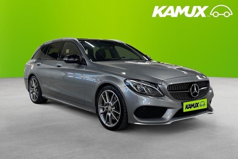 Silver/grå Begagnad 2016 Mercedes C450 AMG AMG Kombi | 294 800 kr - Bild 1/3