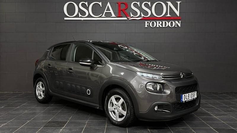 Begagnad Citroën C3 PureTech 112 HK (82 kW) 2021 Grå Halvkombi