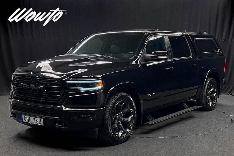 Svart Begagnad 2022 Dodge Ram Limited Pickup | 839 800 kr (Dyr) - Bild 1/3