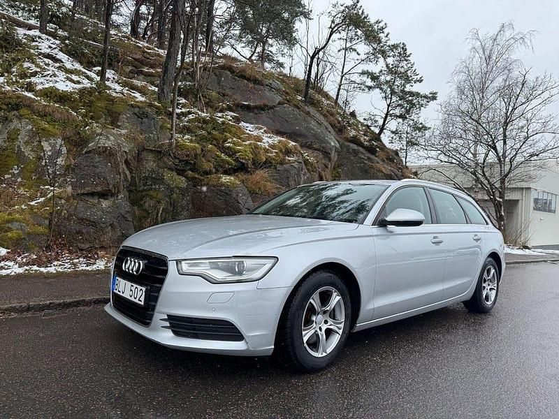 Silver Begagnad 2013 Audi A6 Proline Kombi | 119 900 kr (Marknadspris) - Bild 1/4
