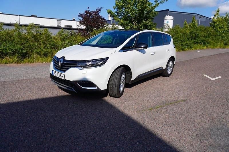 Vit Begagnad 2016 Renault Espace Minibuss | 165 900 kr (Marknadspris) - Bild 1/4