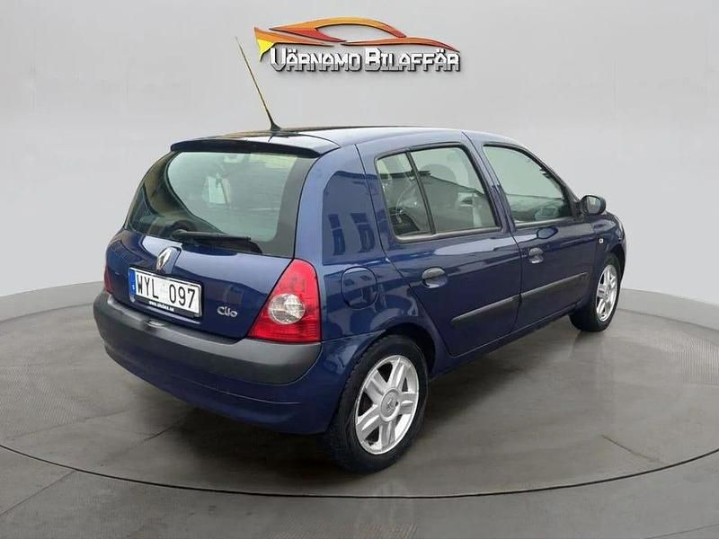Begagnad Renault Clio R.S. 75 HK (55 kW) 2005 Blå Halvkombi