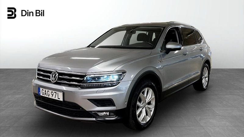 Silver Begagnad 2021 VW Tiguan Allspace Comfortline SUV | 339 800 kr (Marknadspris) - Bild 1/4
